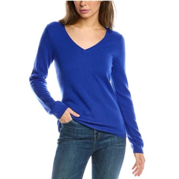 Charter Club Sweaters - Charter Club Luxury 100% Cashmere Women's V-Neck Blue Sweater R13C